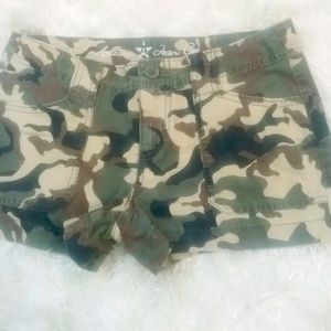 Vintage Camo shorts